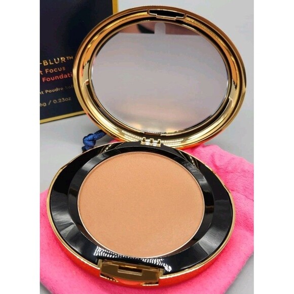 Relevant Empower 5 Rele-Blur Soft Focus Powder Foundation Compact - Picture 4 of 7